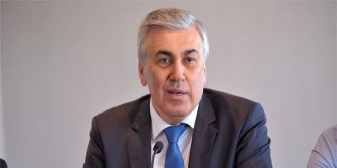 MHP: Referandumda 'evet' çıkması için uğraşıyoruz