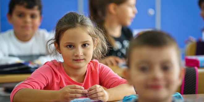 Ailelerin yarısı çocuklarının 'paralı' meslek seçmesini istiyor