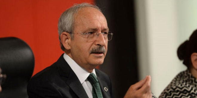 Kılıçdaroğlu CHP'li eski yöneticilerle buluştu