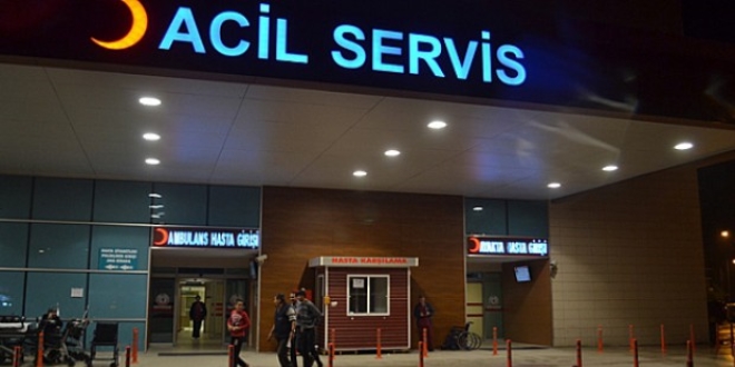 Sakarya'da başına tahta parçası düşen çocuk ağır yaralandı