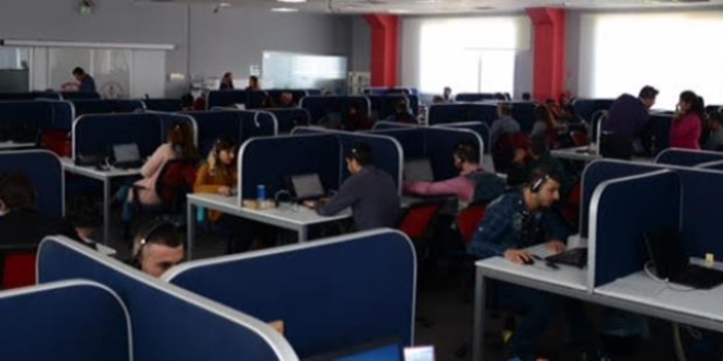 'MEBİM 147' okula gönderilmeyen öğrencilerin sesi oldu