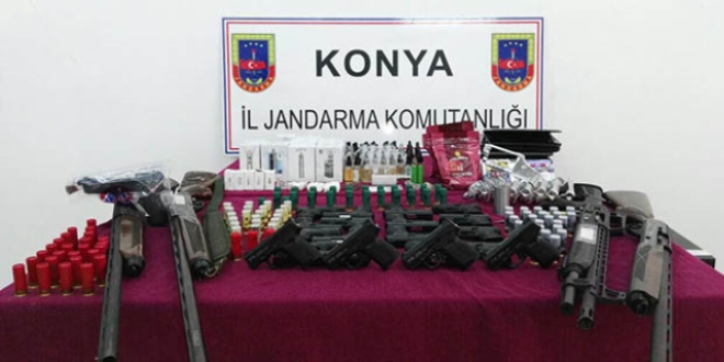 Konya'da silah operasyonu: 9 gözaltı