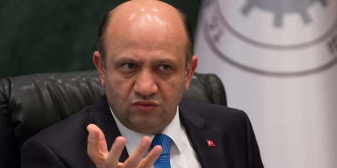 Bakan Işık: Siyasette teşkilatların çok önemli işlevleri mevcut