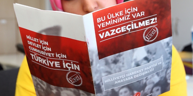 MHP'den halk oylaması kitapçığı