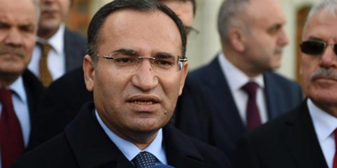 'Çaycınızın ismini öğrenmeden hükümet ortadan kalkıyor'