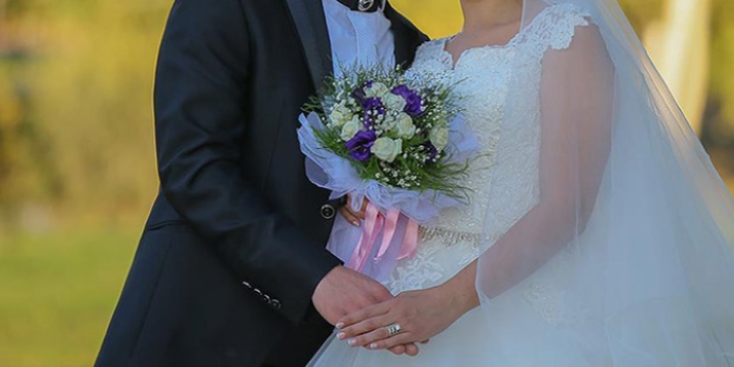 Çiftlere evlilik öncesi 'eğitim kitabı' dağıtılacak