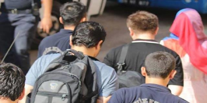 'Kilis imamı' ve 'il ablası' olduğu iddia edilen 2 kişi tutuklandı
