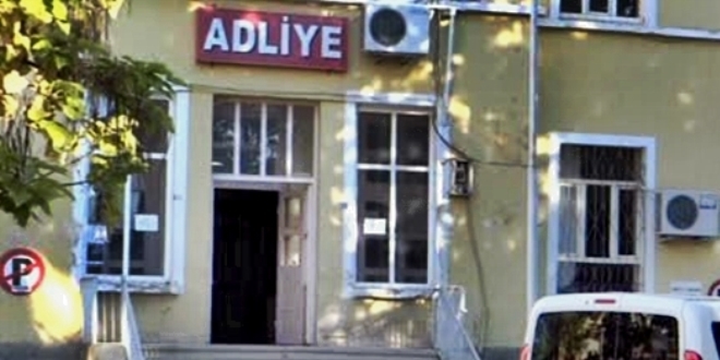 Adıyaman'da ihraç edilen 2 eski öğretmenden 1'i tutuklandı