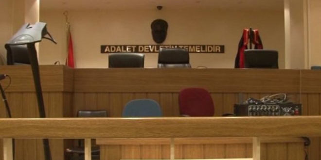 İhraç edilen tutuklu polise 6 yıl 3 ay hapis cezası