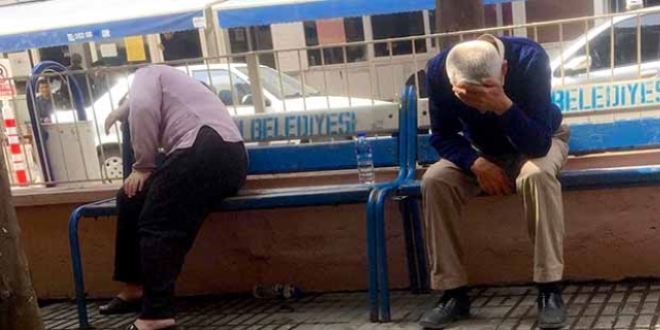 Adana'da trenin çarptığı genç kız öldü