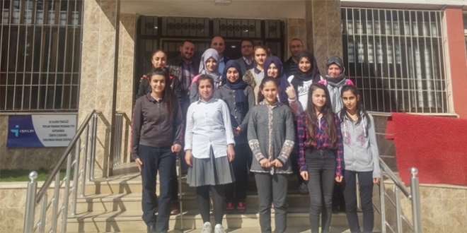 2 yıldır, bölgede, TÜBİTAK tarafından projeleri en çok kabul edilen okul