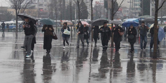 Meteoroloji'den 3 il ve çevresi için şiddetli yağış uyarısı