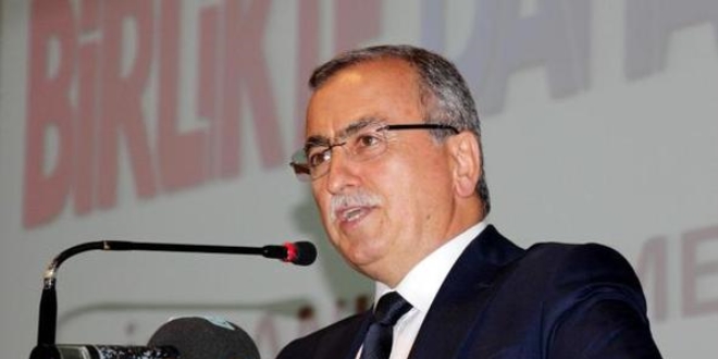 Reşat Petek: Darbenin siyasi ayağı tespit edilemedi