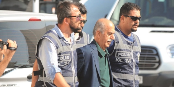 FETÖ'cü Validen himmet haracı