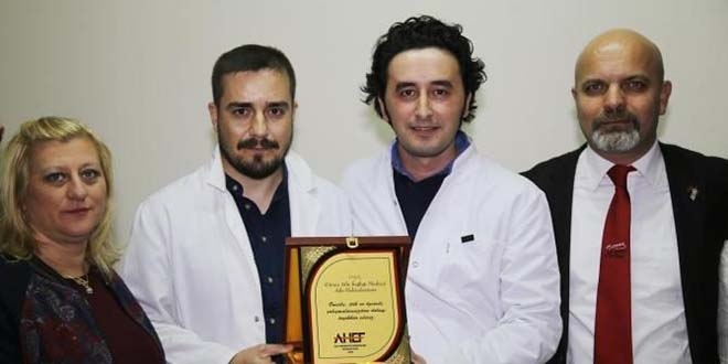 Takside doğum yaptıran hekimlere 'yılın aile hekimi' ödülü