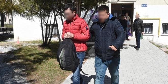Kütahya'da 3 hakim ile 1 savcı gözaltına alındı