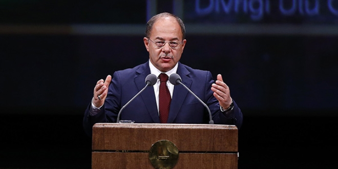 Bakan Akdağ: Deniz Baykal, çık tövbe et