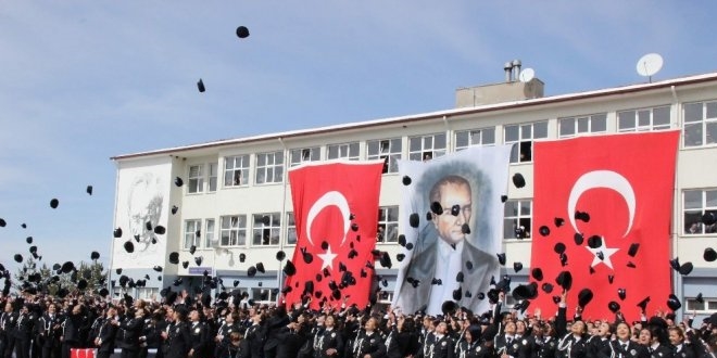 Aksaray POMEM'den 761 polis adayı mezun oldu
