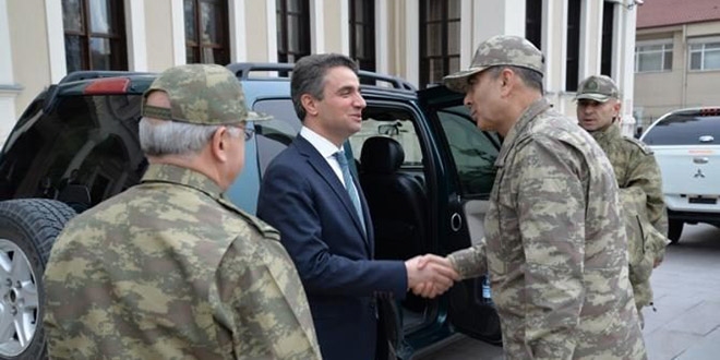 Orgeneral Çolak Bolu'da askeri birlikleri denetledi