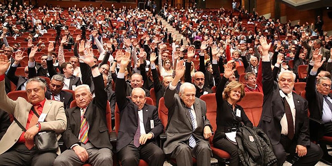 FETÖ'cü Hakan Şükür'ün GS'den ihracı reddedildi