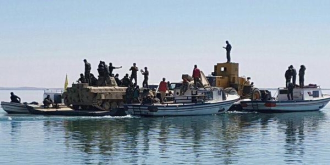 Teröristler Fırat Nehri'nden böyle geçti!