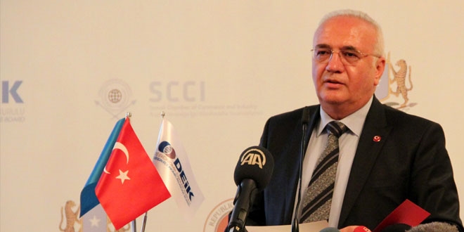 'Cumhurbaşkanımızı yasakladılar, siyasete sokmadılar'