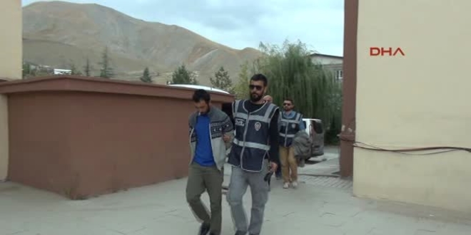 Hakkari'de terör operasyonu: 3 şüpheli gözaltına alındı
