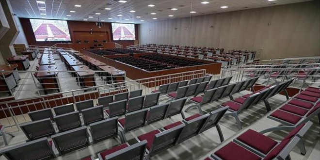 Mahkeme Başkanı: Komutanını aşan göreve soyunmuşsun
