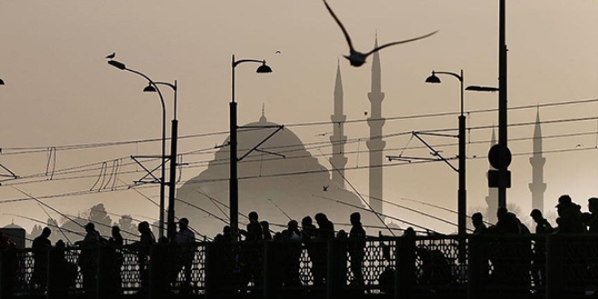 Eminönü Meydanı yeniden düzenleniyor