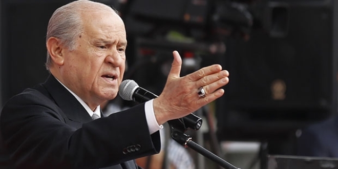 Bahçeli: Ankara gerilerse Türkmeneli düşer, devrilir