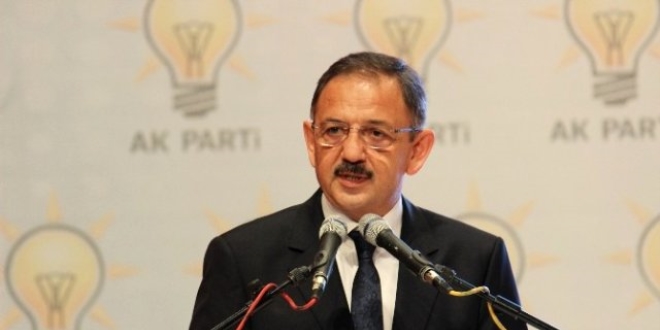 'PKK ve FETÖ üyeleri yurt dışında çok rahat faaliyet yürütüyor'