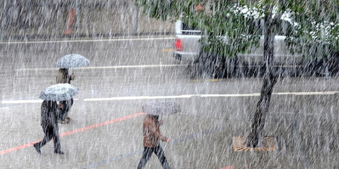 Meteorolojiden 5 il için sağanak uyarısı