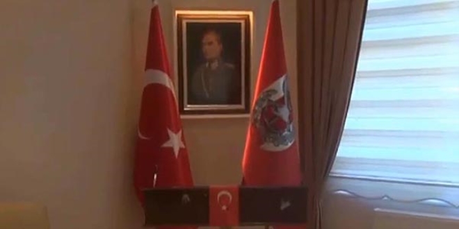 Darbeciler Genelkurmay flamasını Akıncı'ya taşımış