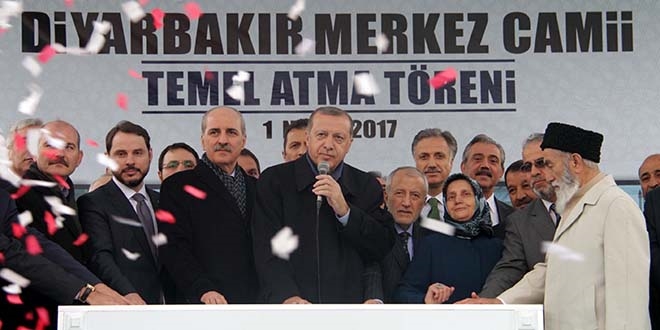 Erdoan: Biz minarelerle yaadk, ezanlarla bydk