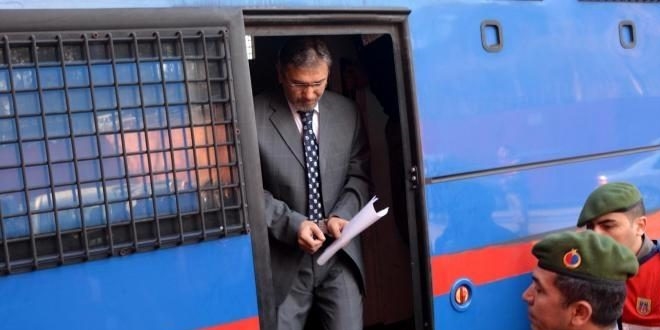 Adil Öksüz'ün kardeşinin soyadı değişikliği talebine ret
