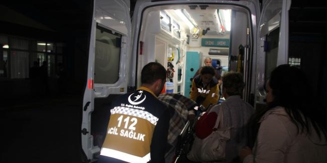 Konya'da otobüs şarampole devrildi: 14 yaralı