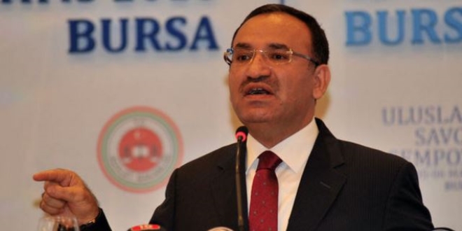 Bozdağ: TBB, işleyiş tarzıyla avukatları temsil etmiyor
