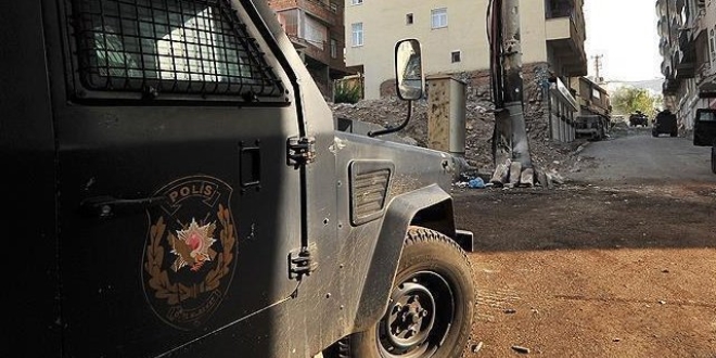 Mardin'de bir mahallede sokağa çıkma yasağı