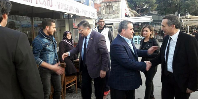 Milletvekilleri 'evet' ve 'hayır'ı yan yana anlattı