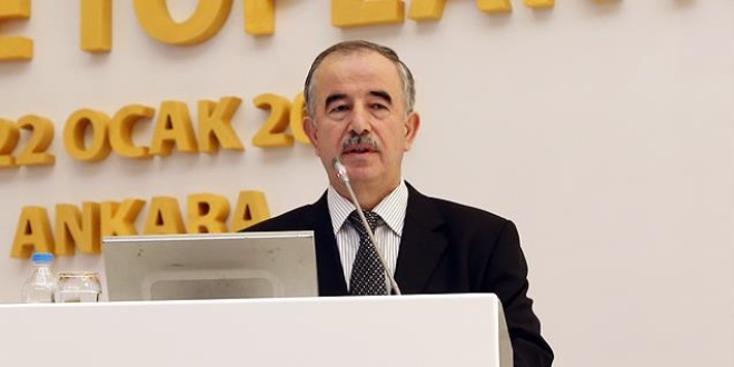 Bardakoğlu: Siyaset ayrıştırır, din birleştirir