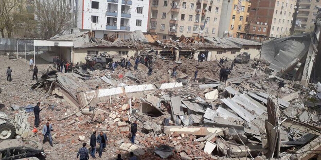Diyarbakır patlamasında tünel iddiası