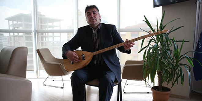 Halk ozanından 'sandığa gidin' çağrısı