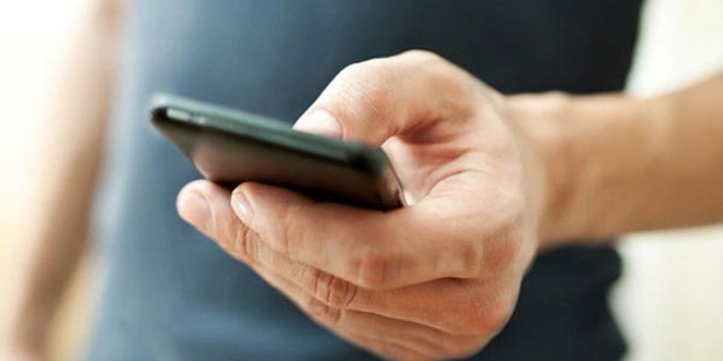 Akıllı telefonlara indirilen bazı uygulamalar tehlike saçıyor