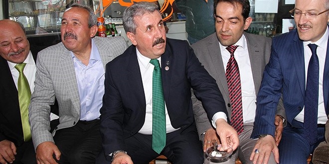 Destici: Birkaç aklıevvele değil, devletin başına bakarız