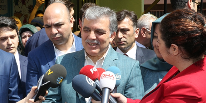 Abdullah Gl'den referandum yorumu