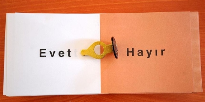 'EVET' mührünün basıldığı oy pusulaları geçerli sayılacak