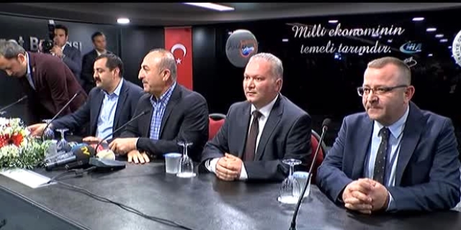 Bakan Çavuşoğlu sonuçları Antalya'dan takip ediyor