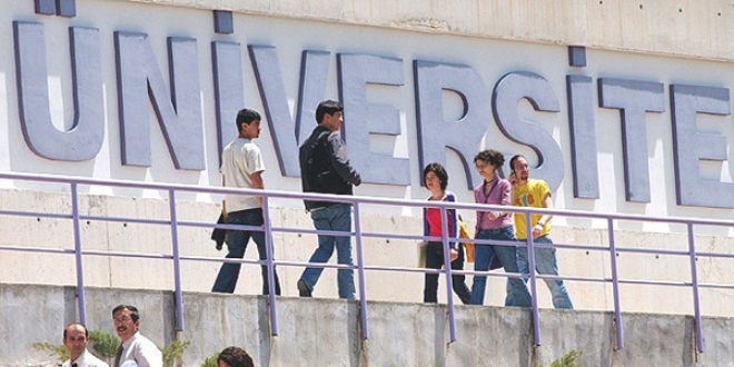 YÖK'ün yatay geçiş sınavı kararı öğrencileri rahatlattı