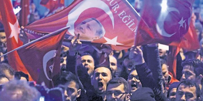 Referandum bitti düşmanlıkları bitmedi