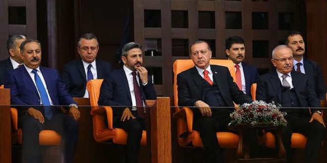 Erdoan'n parti yelii iin YSK'nn sonular bekleniyor